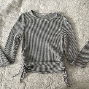 Cute comfy and cozy grey cropped essential top